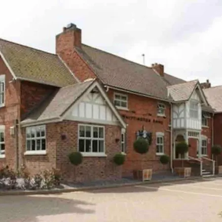 Hidden Gem Canal Facing Retreat With Lovely Walks Hopwas Exterior photo