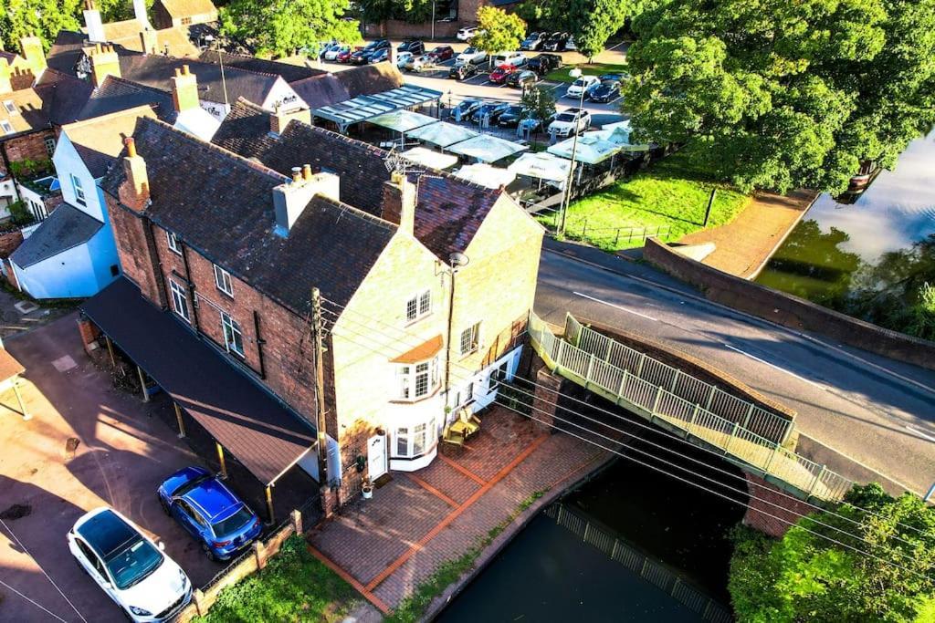 Holiday home Hidden Gem Canal Facing Retreat With Lovely Walks Hopwas
