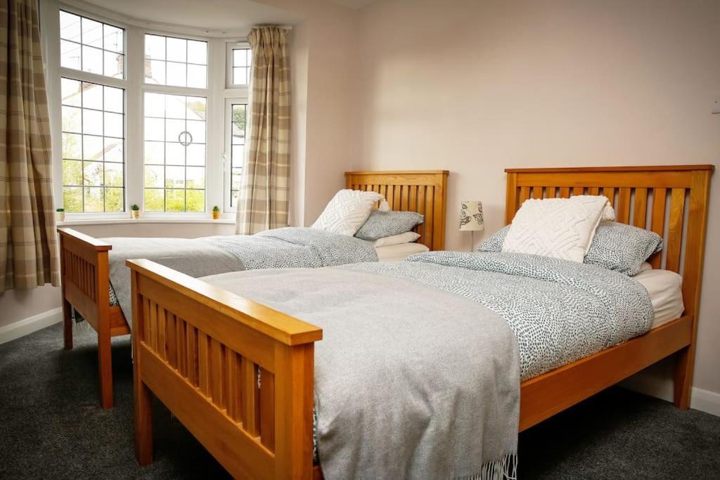 Hidden Gem Canal Facing Retreat With Lovely Walks Holiday home